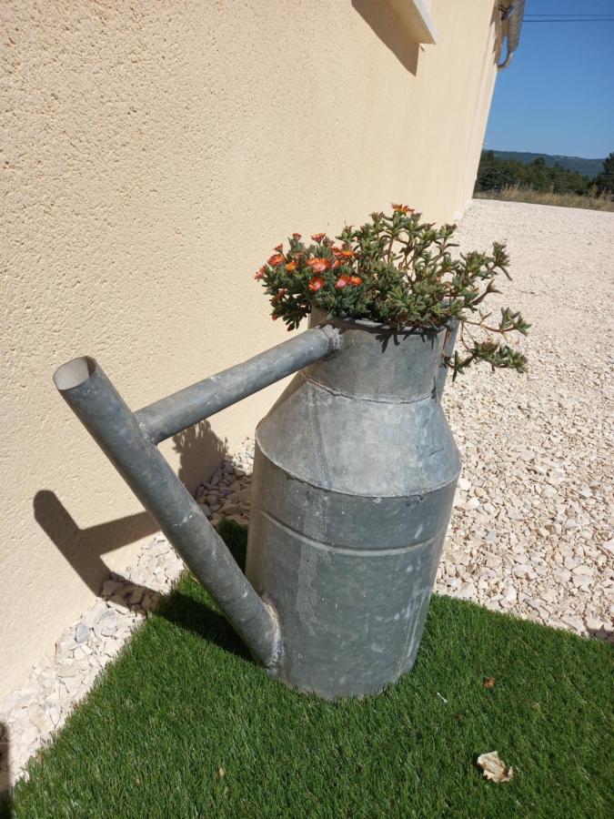 A Ventoux Yourte Monieux Luaran gambar